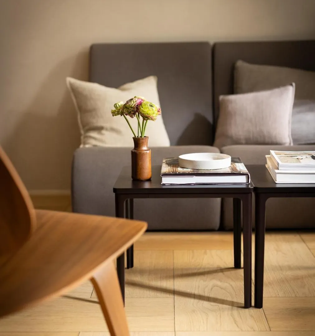 *****  The Hamlet Aparthotel Geneva Switzerland